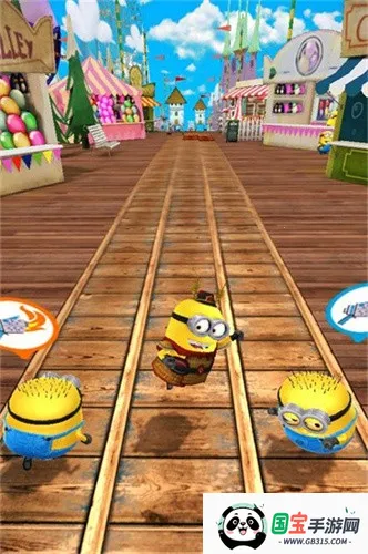 神偷奶爸小黄人快跑(小黄人跑酷游戏)v12.8.0 安卓版截图1